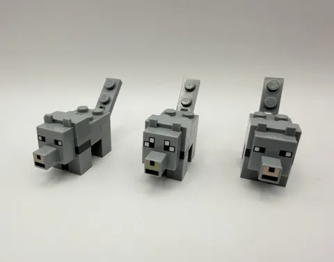 LEGO MINECRAFT WOLVES - Lot of 3, MINT CONDITION - 3pcs