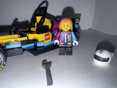 LEGO Speed Champions F1 Race Car 77258 269pc w/ Race Car Driver Minifigure
