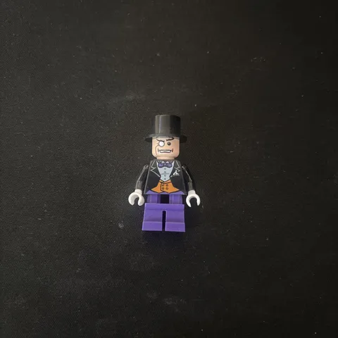 LEGO NEW DC Super Heroes Batman 2006 Penguin bat010 7885 7783 minifigure