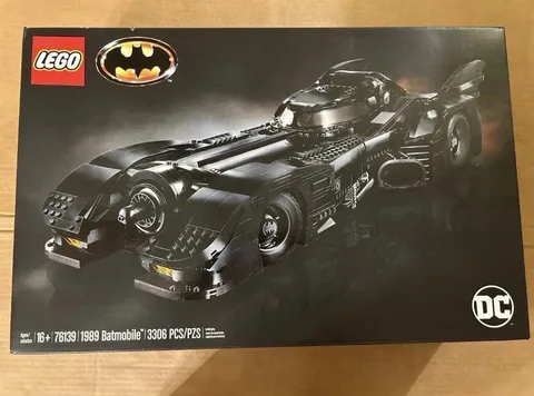 LEGO Super Heroes: 1989 Batmobile (76139) Batman Car Batcar