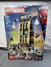LEGO Marvel Spider-Man vs. Mysterio: The Daily Bugle 76342 - Damaged Box