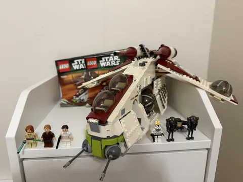 LEGO Star Wars 75021 Republic Gunship 98% Complete Set/ Manual No Box READ DESC