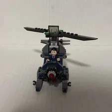 LEGO Marvel Avengers 76131 Avengers Compound Battle Set (Helicopter Only W/guy)