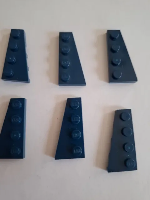 No 396.  3x Lego Wing Plate 41769 & 41770 Dark Blue