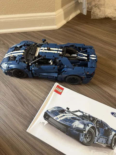 LEGO Technic 2022 Ford GT 42154