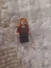 LEGO Wanda Maximoff Minifigure Scarlet Witch, SH897, 76269 Avengers Tower