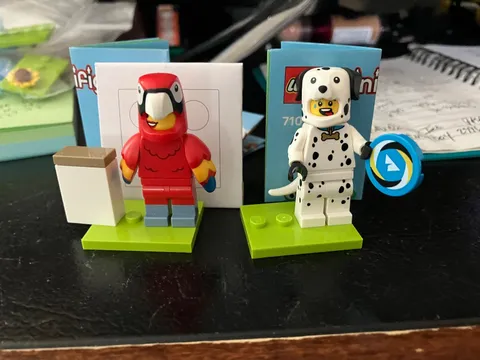 (2)LEGO 71051 Collectible Minifigures Series 28 - set of 2 different