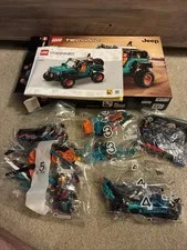 LEGO Technic 42227 Jeep Wrangler Rubicon 723-Piece 100% Complete Set w/ Box