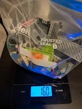 LEGO Bulk 16oz Lot 23