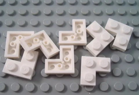 New LEGO Lot of 8 White 2x2 Corner Classic Creator Plates