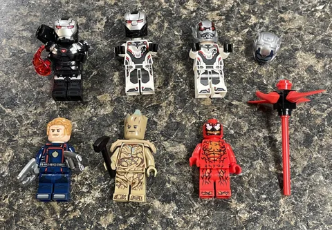 LEGO Marvel Minifigure Lot Star-Lord. Groot, War Machine X2, Ant-man, Carnage