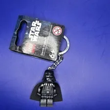 LEGO Star Wars Darth Vader Minifigure Keychain 854236 New! Ships Now!