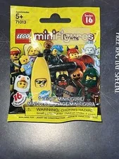 LEGO SERIES 16 (71013) SCALLYWAG PIRATE COLLECTIBLE MINIFIGURE - NEW SEALED