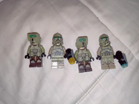 Original LEGO Star Wars Kashyyyk 41st Elite Corps Clone Trooper Minifig Lot