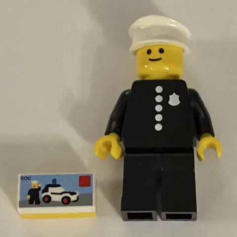 LEGO CMF Series 18 71021 Classic Police Officer Minifigure w accessory 