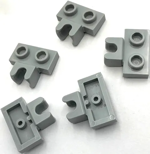 Lego 5 New Light Bluish Gray Plates Modified 1 x 2 Small Tow Ball Socket Parts