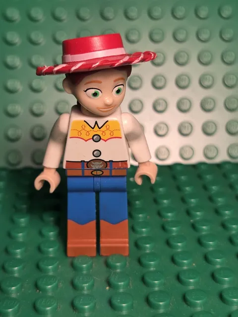 Used LEGO Toy Story Jessie W/ Large Head Minifig 7594 7597 Train Cowgirl Disney