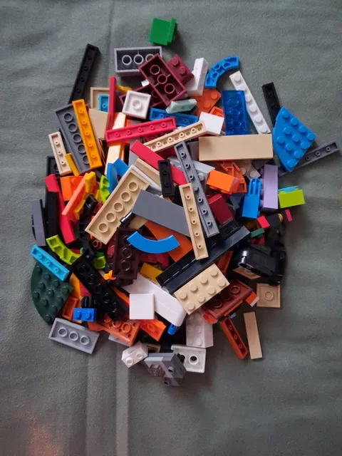 LEGO Bulk Lot of 8 oz Mixed Bricks Blocks Parts Pieces Assorted Colors (#5)