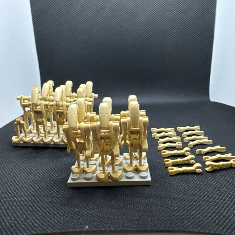 LEGO Star Wars B1 Battle Droid Minifigure LOT * READ DESCRIPTION*