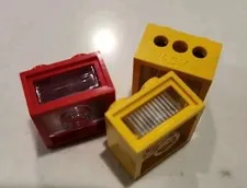3 LEGO Light Bricks 2 x 2 (4.5v)  3 plug hole VINTAGE And RARE 🔥 LEGOLAND 🔥 
