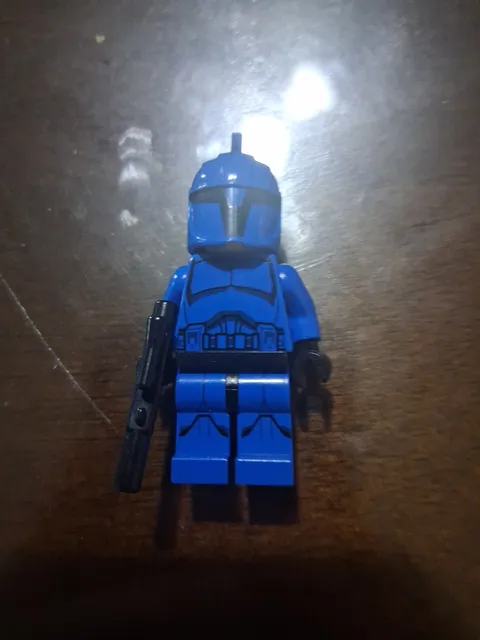 LEGO Star Wars senate commando with Blaster minifig