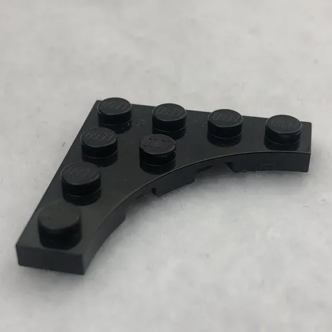 LEGO 35044 Black Plate, Modified 4 x 4 with 3 x 3 Curved Cutout (x1)
