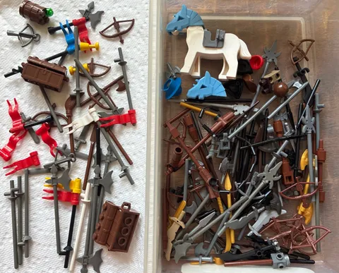 HUGE LEGO Castle Knights Pirates Vintage Weapons Lot Swords Bows Flags Spears+++