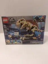 LEGO Jurassic World 76940 T. rex Fossil Exhibition 198 pcs Minifigures 7+