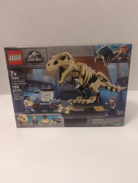 LEGO Jurassic World 76940 T. rex Fossil Exhibition 198 pcs Minifigures 7+