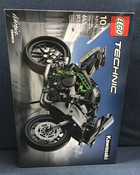 LEGO Technic 42170 Kawasaki Ninja H2R Motorcycle Toy-NEW