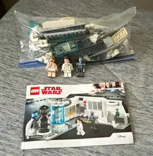 LEGO Star Wars 75203 Hoth Medical Chamber complete w/ Instructions+mini figures