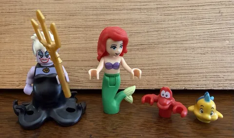 Lego Minifigures - Disney - Ursula, Little Mermaid, Flounder, Sebastian - Used