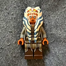 LEGO Ahsoka tano minifig GOOD CONDITION!