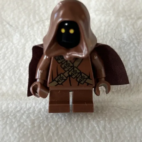 Lego Jawa with Cape 10144 Sandcrawler Star Wars Minifigure Rare Adult Owned