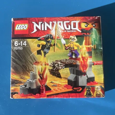 LEGO Ninjago Tournament of Elements season 4 70753: BOX A BIT DAMAGED
