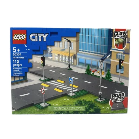 LEGO CITY Road Plates 60304 Glow in the Dark Set 112 Pieces UNOPENED