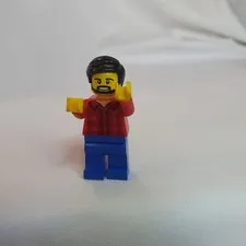 LEGO CITY CTY043 Male Camper Red Plaid Shirt Minifigure From Set 60182