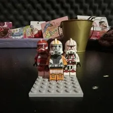LEGO Star Wars Clone Trooper Minifigure Lot of 3 White Orange Red