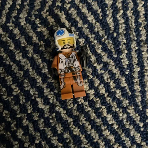LEGO Star Wars Resistance X-Wing Pilot Minifigure 75125 Temmin "Snap" Wexley