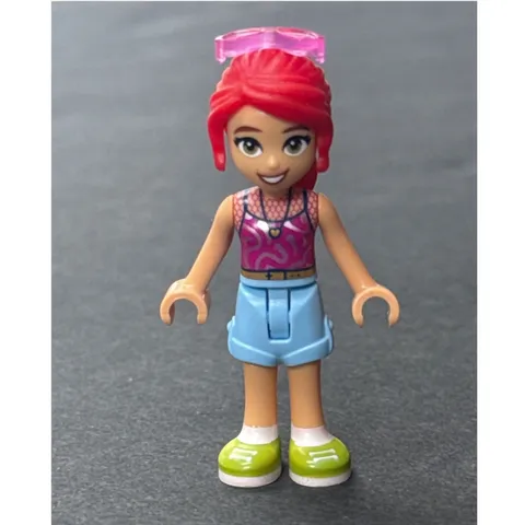 LEGO Friends Mia Mini-Doll Red Hair Pink Sunglasses Magenta Top Blue Shorts