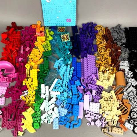 LEGO Bulk Bricks Lot Color Sorted Rainbow Mixed Bricks Plates Pieces 1.5 lbs