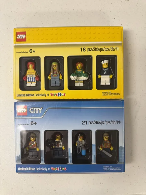 LEGO Toys R Us Exclusive Minifigures sets