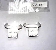 LEGO Parts Technic, 2 Pieces White Mudguard 4 x 2 1/2 x 2 Part number 50745