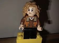 Madam Rosmerta Harry Potter Minifigure Lego Free Shipping W/ Combined Shipping!