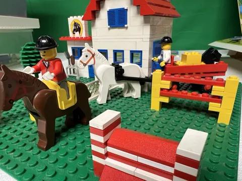 LEGO 6379 Riding Stable Complete Set w Box & Instructions Vintage Legoland