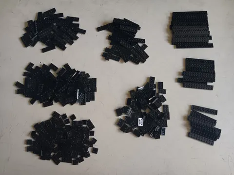 LEGO BULK LOT OF 410 BLACK FLAT PLATES 2X2 2X3 2X4 2X6 2X8 2X10 2X12 2X16