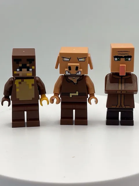 LEGO Minecraft Minifigures Lot Villager Pigman Piglan