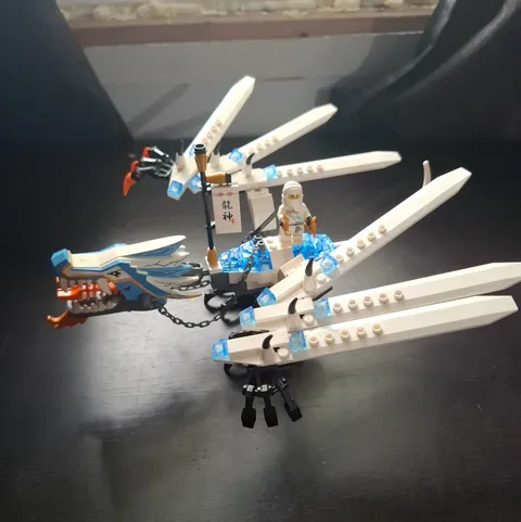 LEGO NINJAGO: Ice Dragon Attack (2260)
