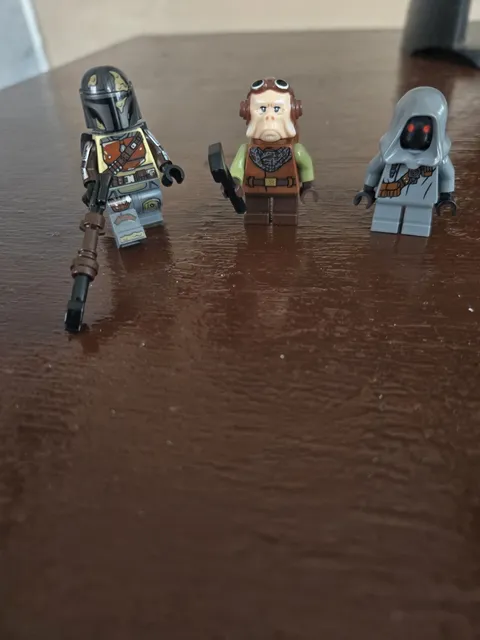 LEGO Star Wars Mandalorian Minifigure Lot - Muddy Mando, Kuiil, Offworld Jawa...