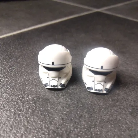 LEGO Star Wars Imperial Hovertank Pilot Minifigure Helmets Part 27090pb01 sw0795